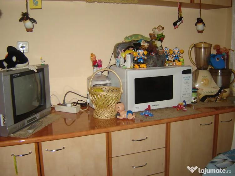 Apartament cu 3 camere decomandat în Militari