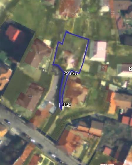 Casă individuală cu 3 camere cu Teren 651 Mp în Central