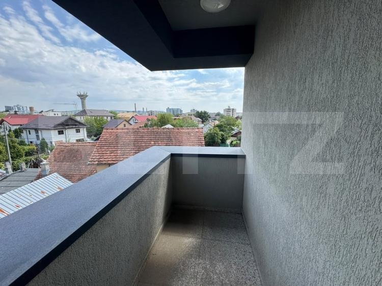 Apartament cu 2 camere semidecomandat în Smârdan