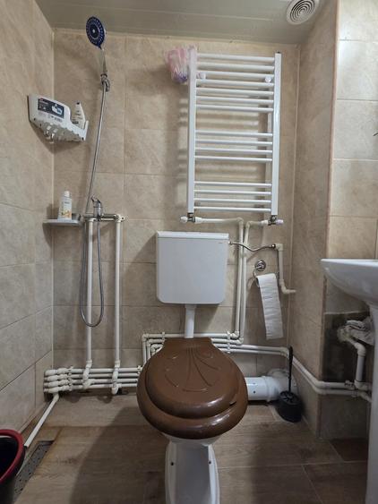 Garsonieră decomandată în Faleză