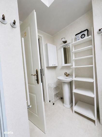 Apartament cu 2 camere decomandat, mobilat în Furnica
