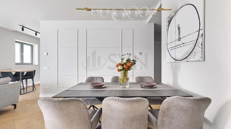 Apartament cu 4 camere decomandat, mobilat în Pipera