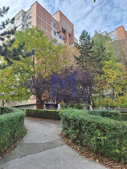 Apartament cu 3 camere decomandat, mobilat în Gheorgheni