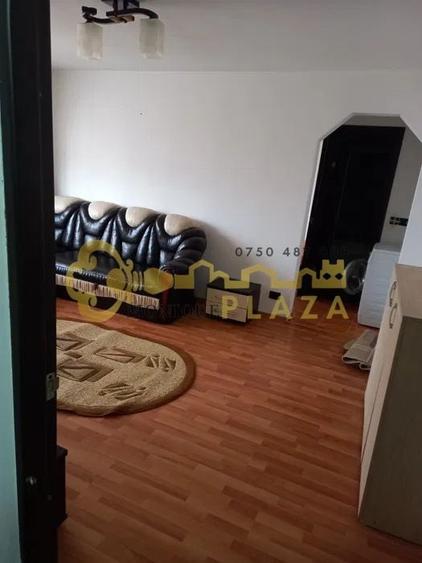 Apartament cu 2 camere semidecomandat, mobilat în Central