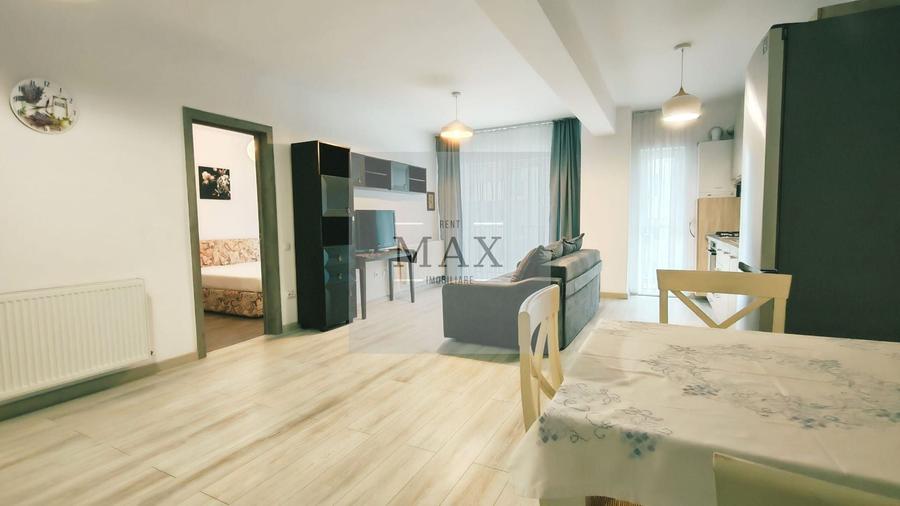 Apartament cu 2 camere semidecomandat, mobilat în Bulgaria