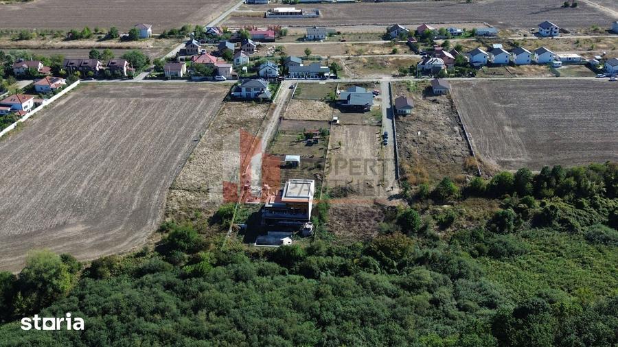 Teren de 1642 mp, în Balotești