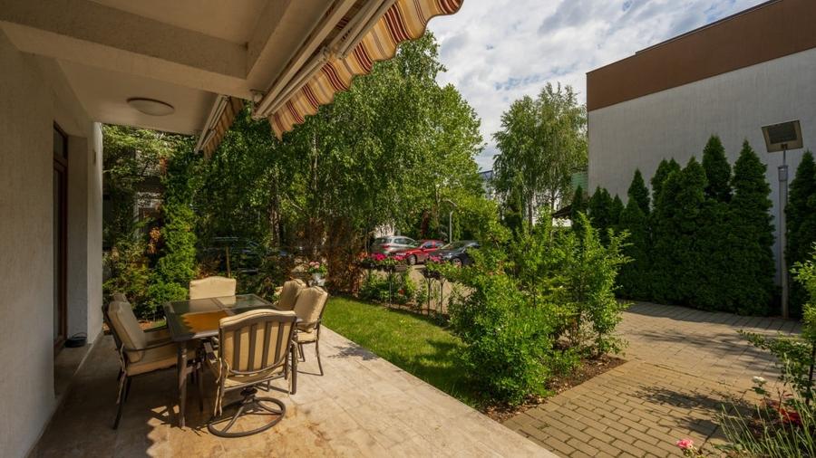 Casă individuală cu 5 camere cu Teren 308 Mp în Iancu Nicolae