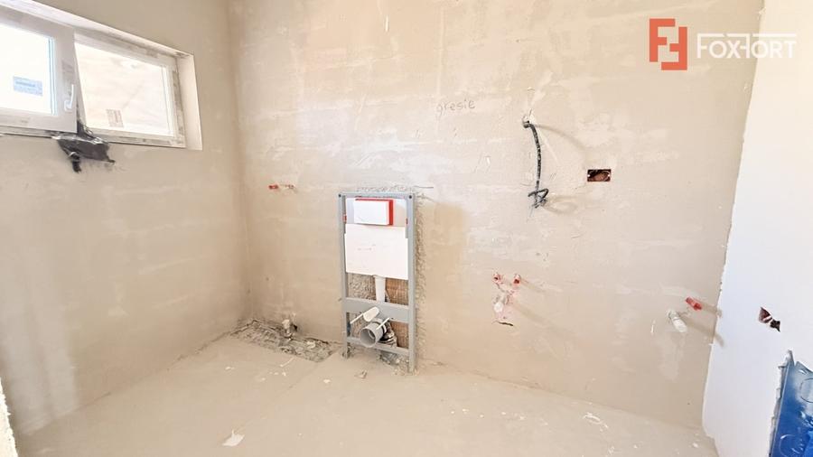 Duplex cu 3 camere cu Canalizare în Moșnița Veche