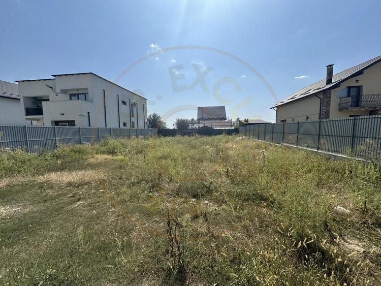 Teren Construcții intravilan de 496 mp, în Trivale