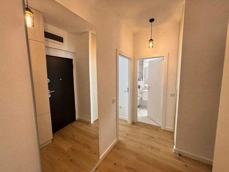 Apartament cu 2 camere, mobilat în Pipera