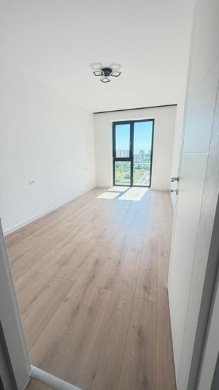 Apartament cu 3 camere decomandat în Theodor Pallady