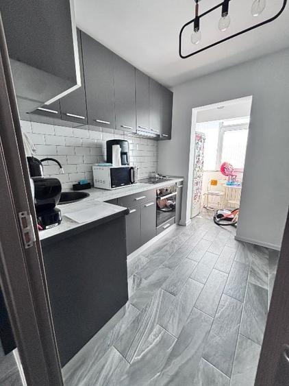 Apartament cu 2 camere semidecomandat în Inel I