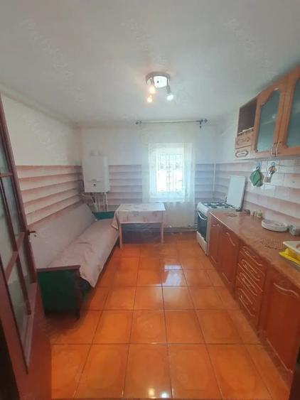 Apartament cu 2 camere semidecomandat în Dorobanți 1