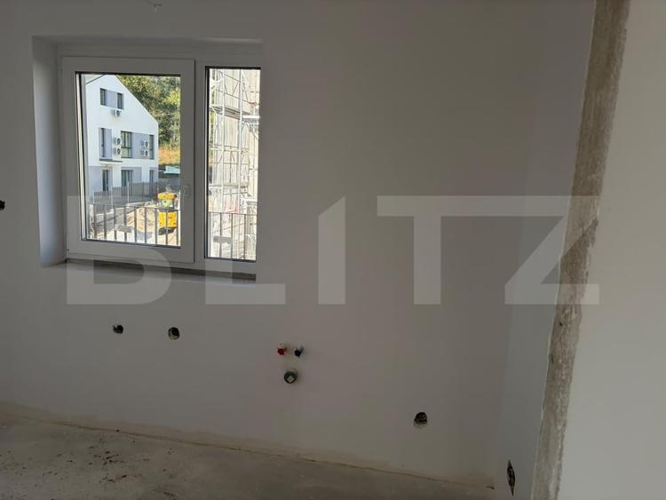 Apartament cu 2 camere semidecomandat în Iris
