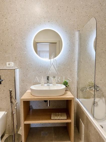 Apartament cu 2 camere semidecomandat, mobilat în Circumvalațiunii