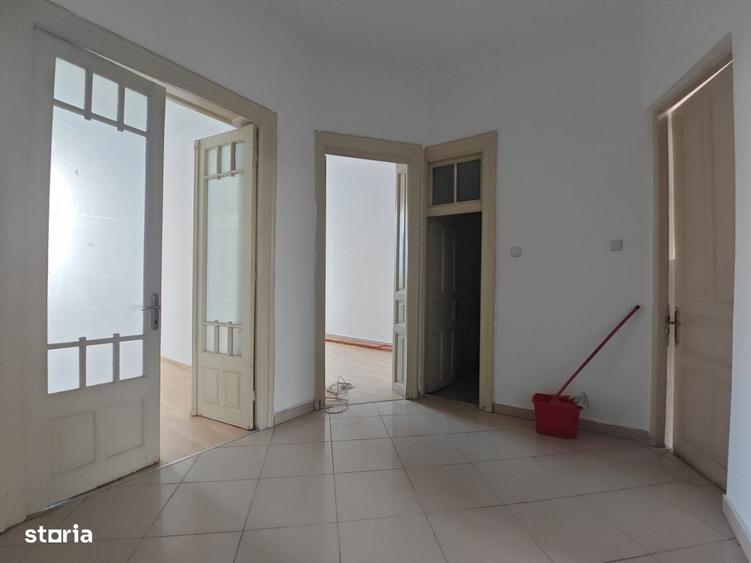 Spatiu Birouri Decomandat | Zona Capitol | 60 mp | Ultracentral | Sedi - 1