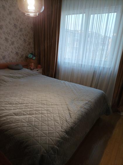 Apartament cu 3 camere nedecomandat în Central
