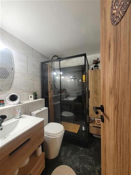 Casă individuală cu 2 camere cu Canalizare în Sud-Est