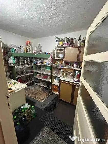 Casă cu 3 camere cu Teren 532 Mp în Central