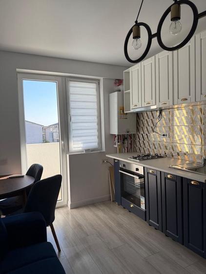 Apartament cu 2 camere decomandat în Runcu