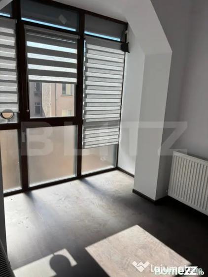 Apartament cu 3 camere decomandat în Ultracentral