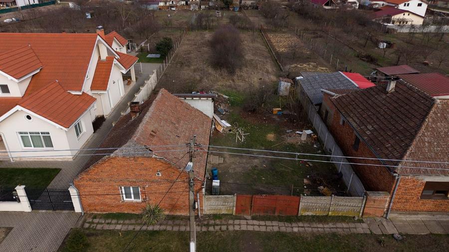 Teren Construcții intravilan de 1439 mp, în Urseni