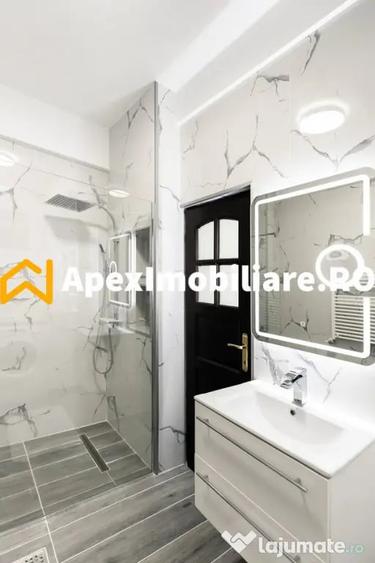 Apartament cu 3 camere semidecomandat în Romană