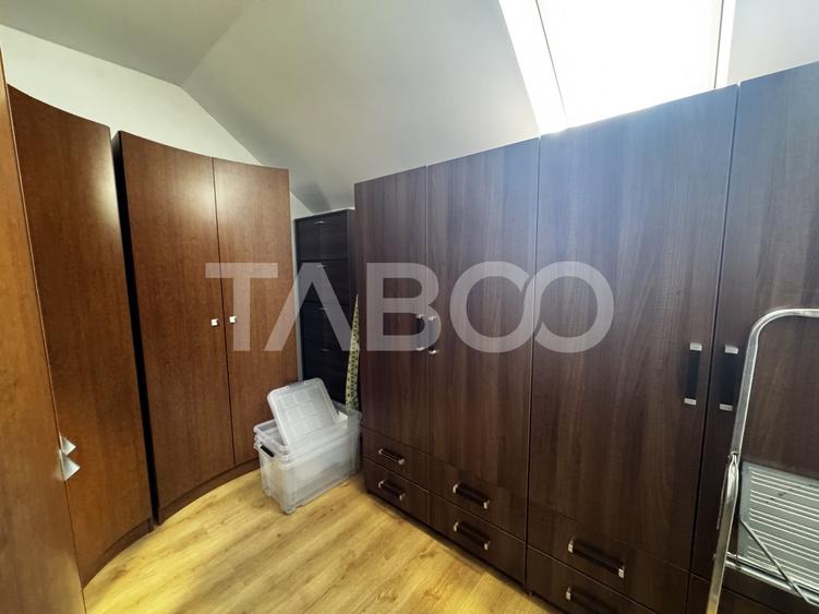 Duplex cu 5 camere cu Canalizare în Turnișor