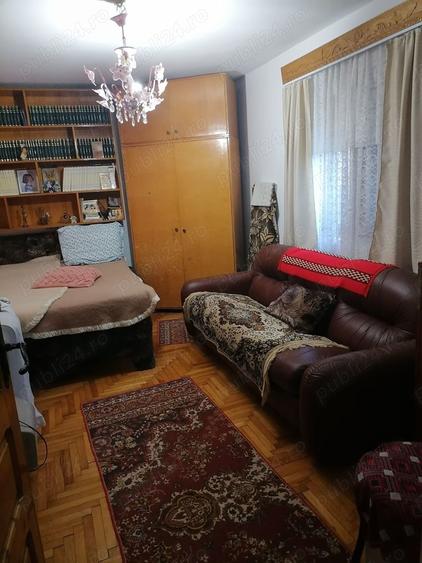 Casă cu 3 camere în Central