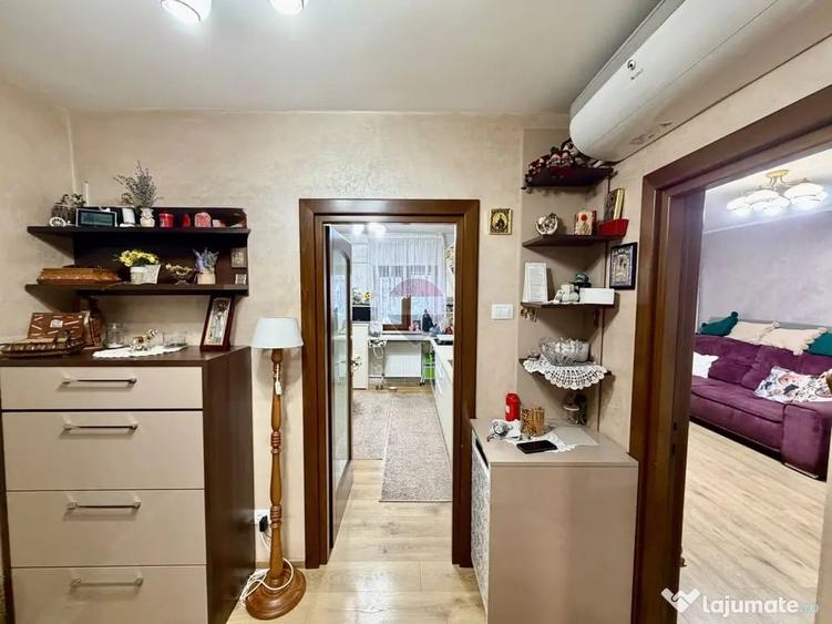 Apartament cu 3 camere decomandat în Brăilei
