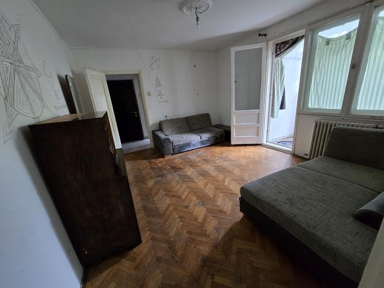 Apartament cu 2 camere semidecomandat în Șagului