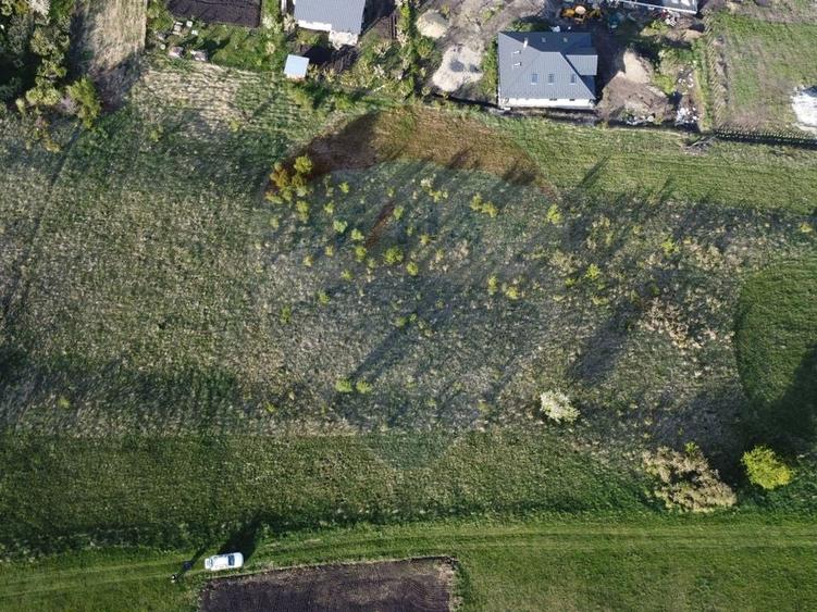 Teren agricol extravilan de 658 mp, în Nord
