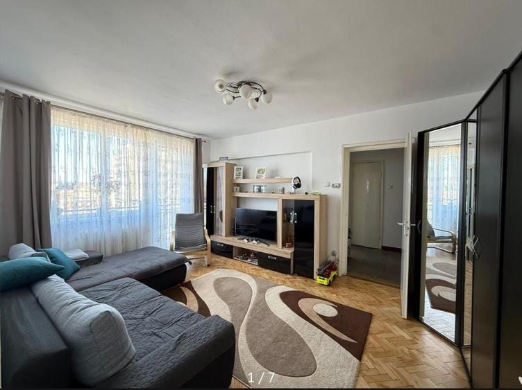 Apartament cu 2 camere semidecomandat în Dosu Bricii