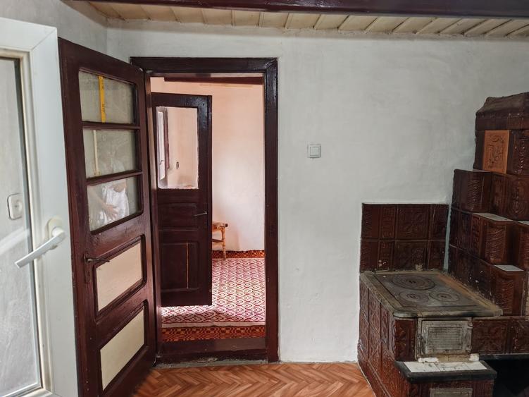Casă cu 27 camere cu Teren 380 Mp în Central