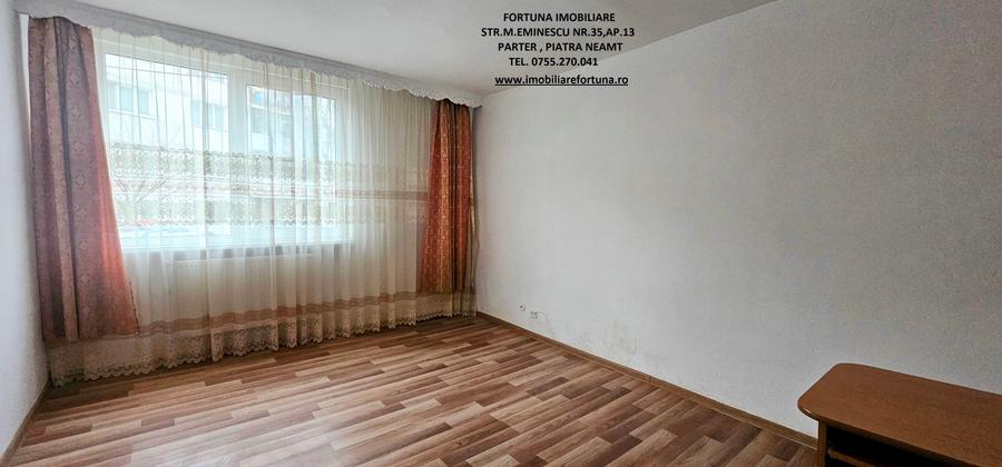 Garsonieră decomandată în Central