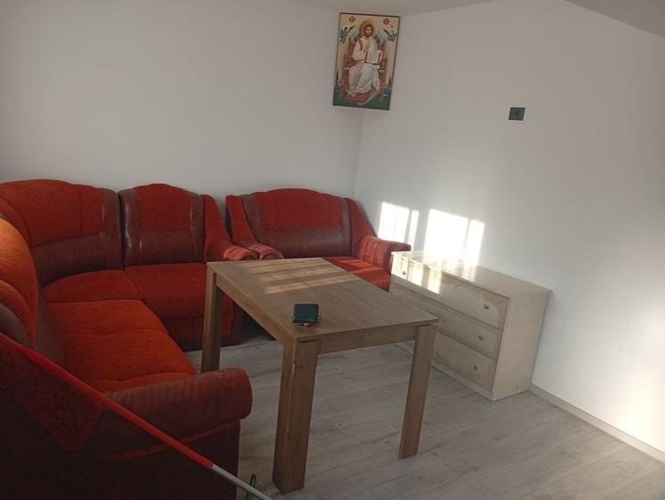 Casă cu 2 camere cu Teren 270 Mp în Satu Nou