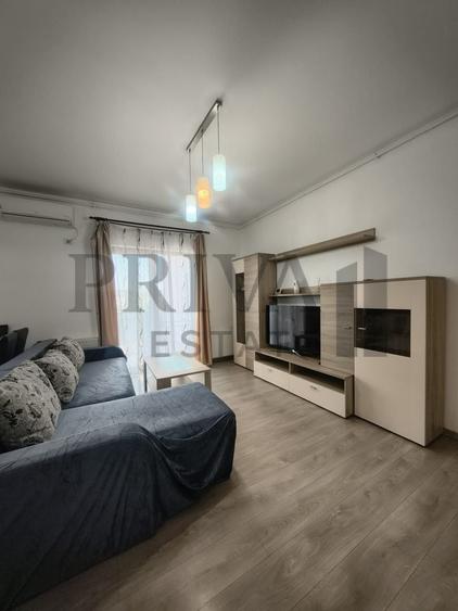 Apartament cu 3 camere decomandat, mobilat în Giroc