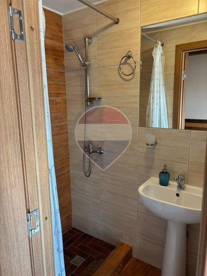 Spațiu comercial, de 225 mp, în Central