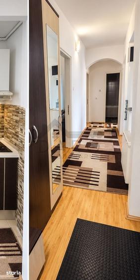 Apartament cu 3 camere în Unirii