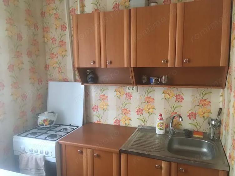 Garsonieră decomandată în Buziașului