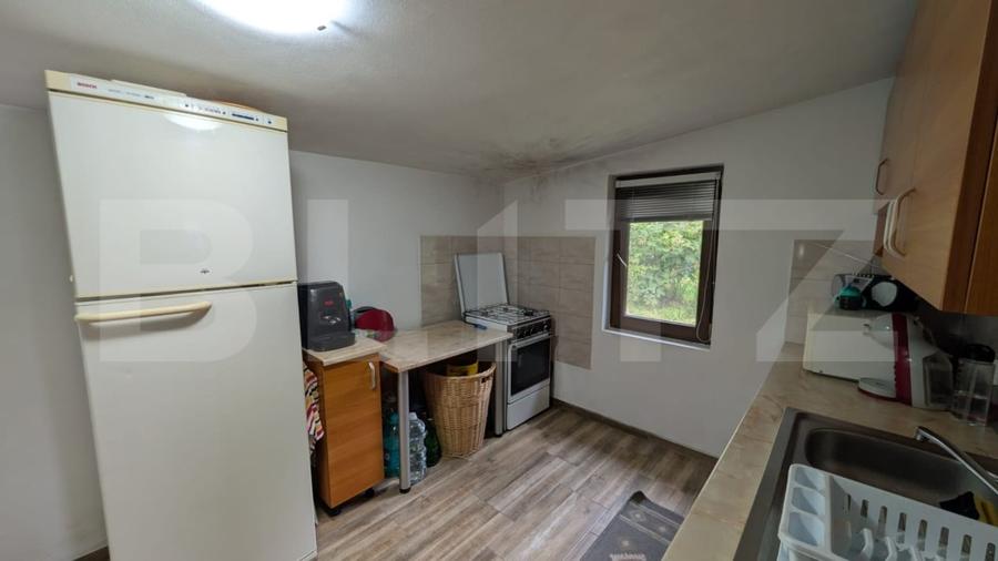 Casă individuală cu 3 camere cu Teren 3266 Mp în Malu cu Flori