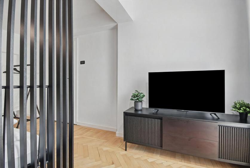 Apartament cu 2 camere decomandat în Romană