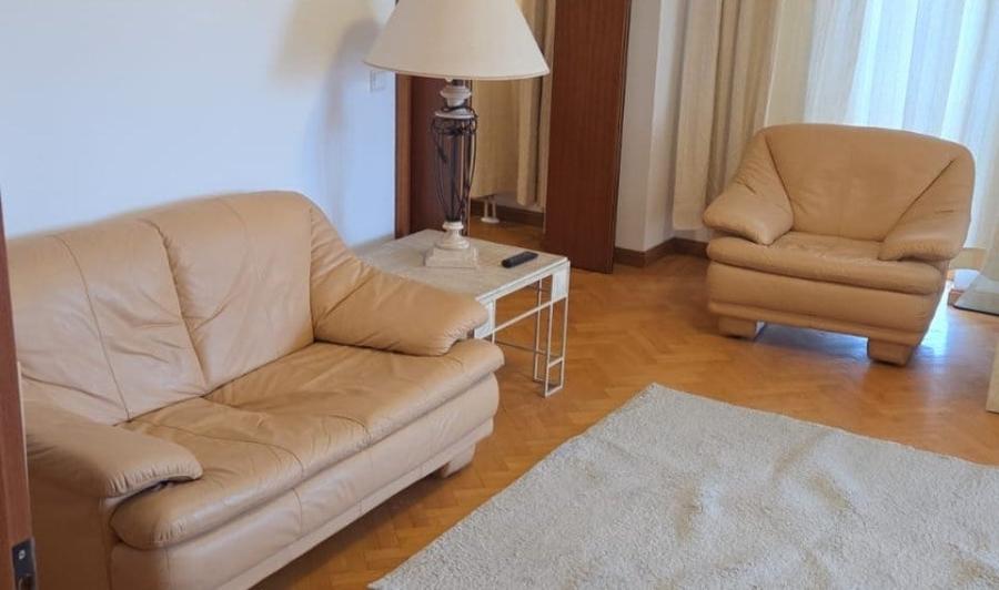 Apartament modern 3 camere, renovat, terasa, disponibil imediat - 2