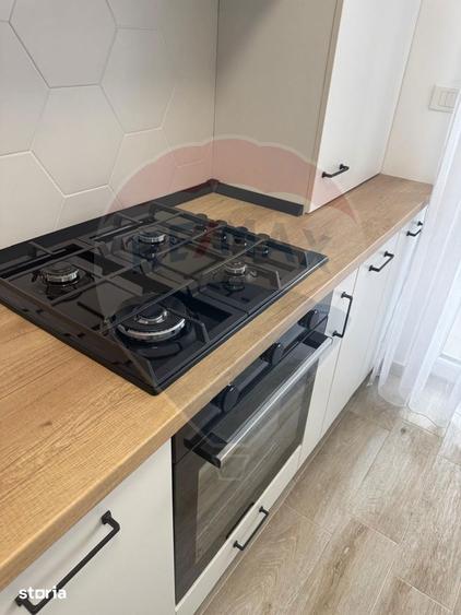 Apartament cu 3 camere decomandat, mobilat în Berceni