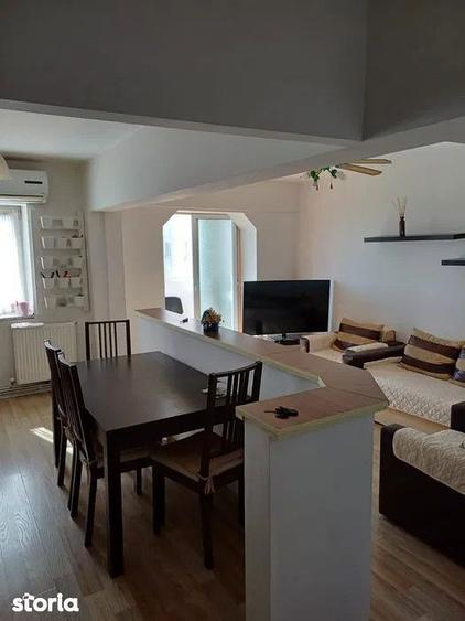 Apartament cu 3 camere decomandat, mobilat în Inel II
