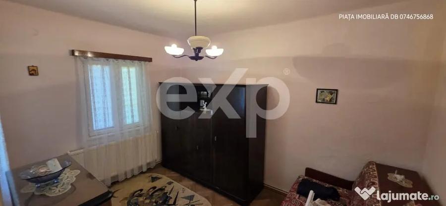 Casă cu 3 camere cu Teren 818 Mp în Central