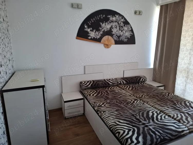Apartament cu 3 camere semidecomandat în UTA