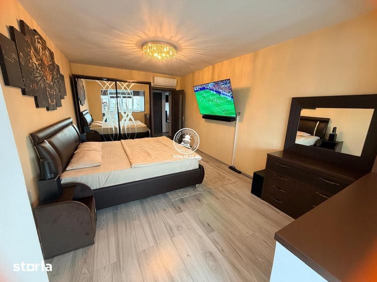 Apartament cu 3 camere decomandat în Alexandru cel Bun