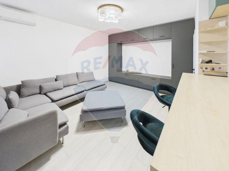 Apartament cu 3 camere decomandat, mobilat în Lujerului