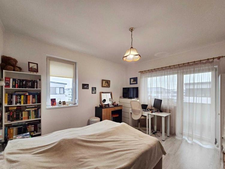 Apartament cu 2 camere semidecomandat în Florești